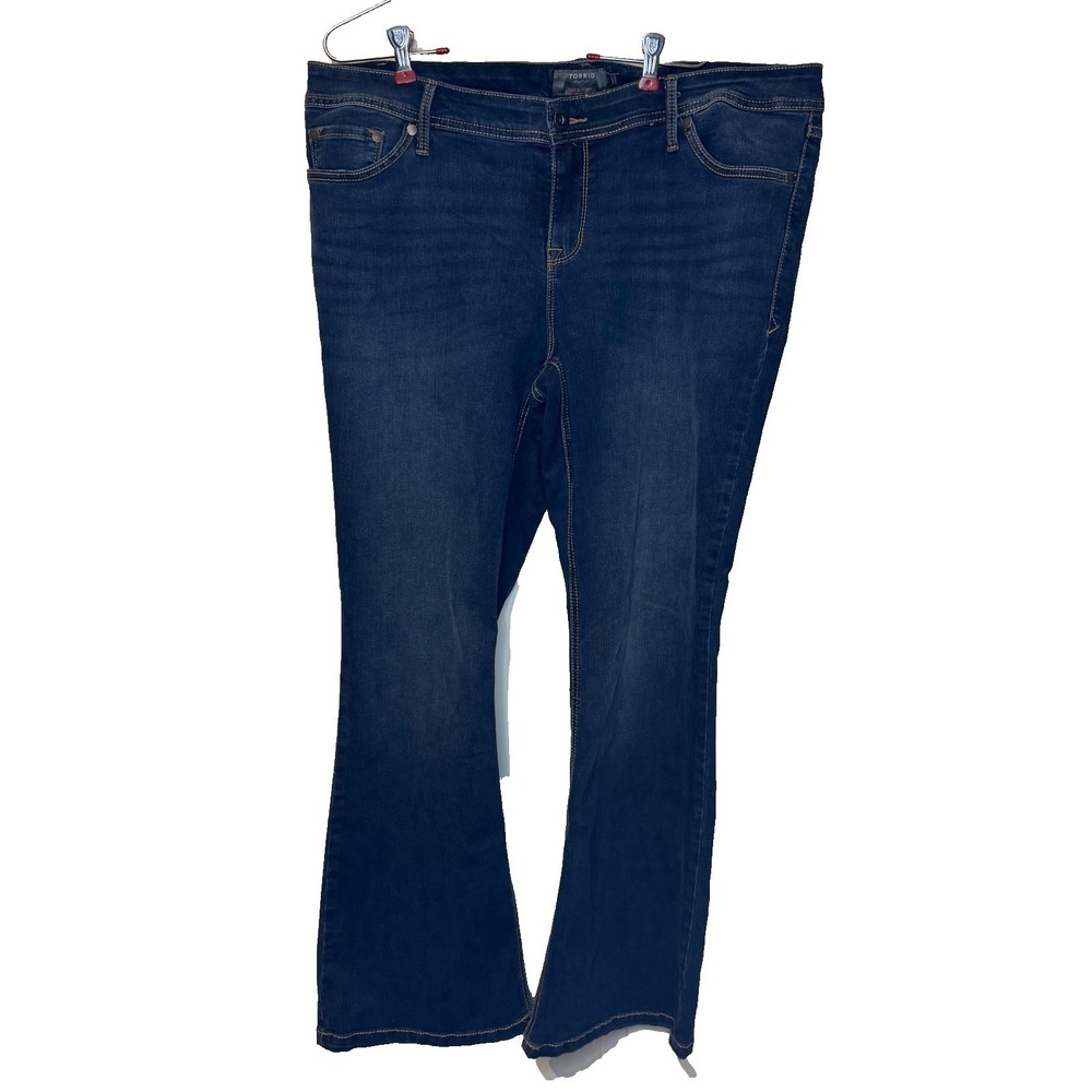 Torrid Women's Jeans Luxe Slim Bootcut Leg Super Stretch Dark Wash Denim Sz. 18
